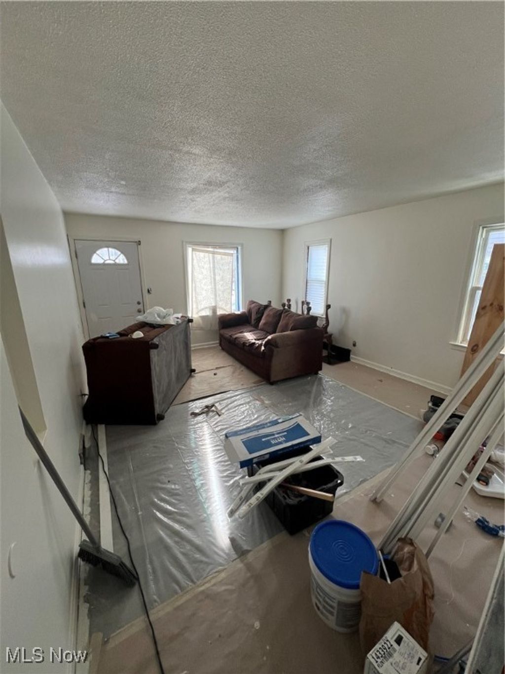 Photo of 14905 Harvard Avenue, Cleveland, OH 44128 (MLS # 5176256)