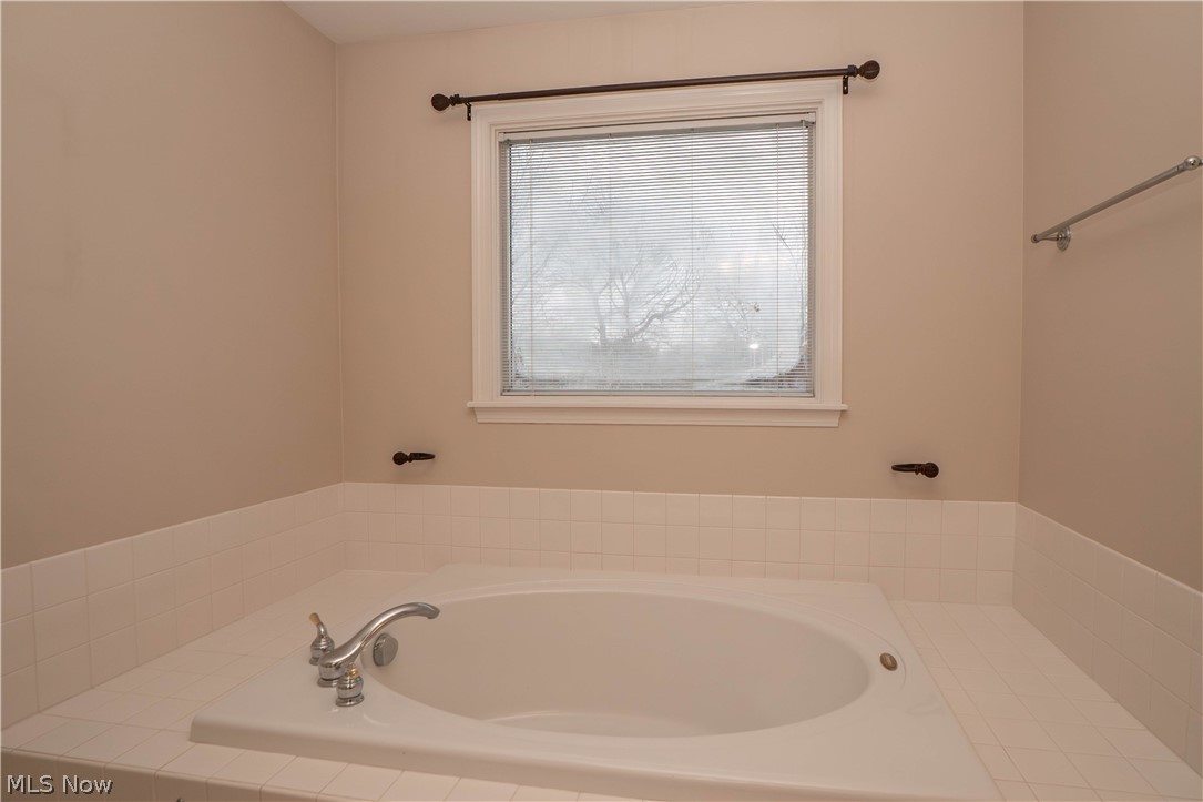 Robins Trace Ph II - Residential