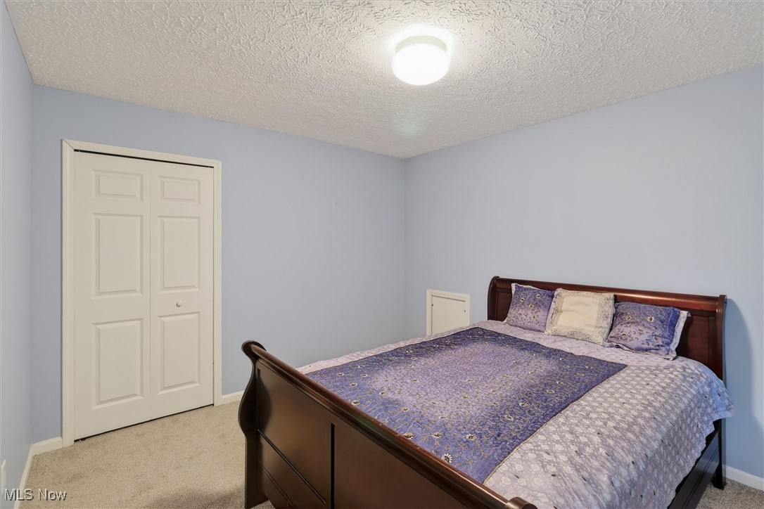 Village/Waterside Xing South - Residential