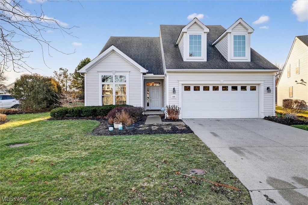 Photo of 494 Brookstone Court, Avon Lake, OH 44012 (MLS # 5180765)