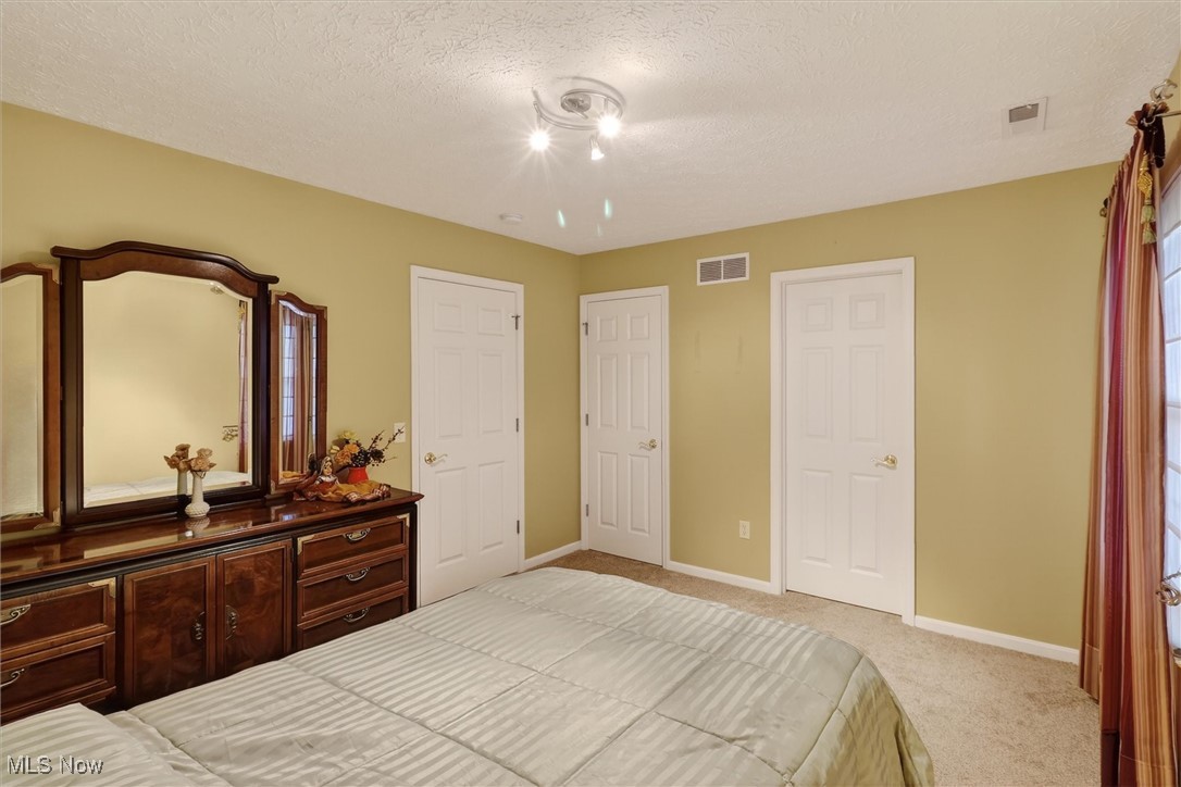 Village/Waterside Xing South - Residential