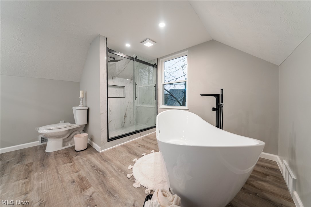 Garfield Vly - Residential