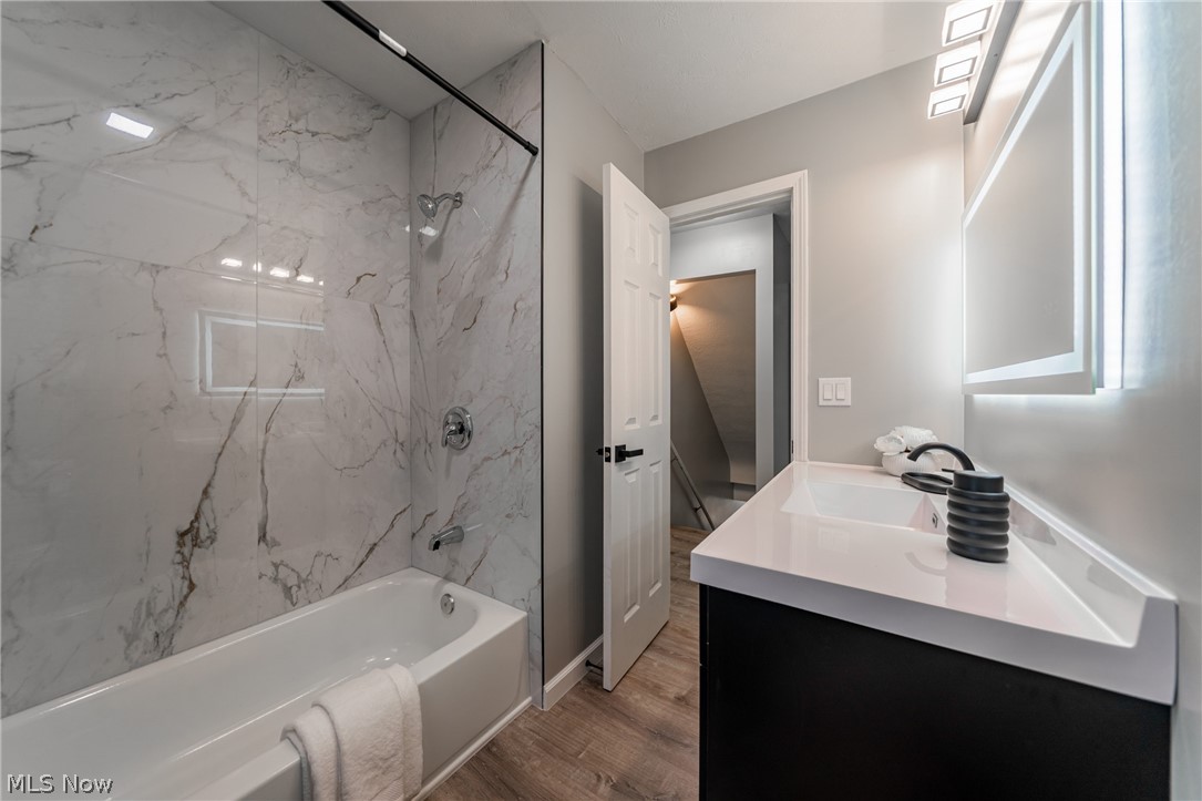 Garfield Vly - Residential