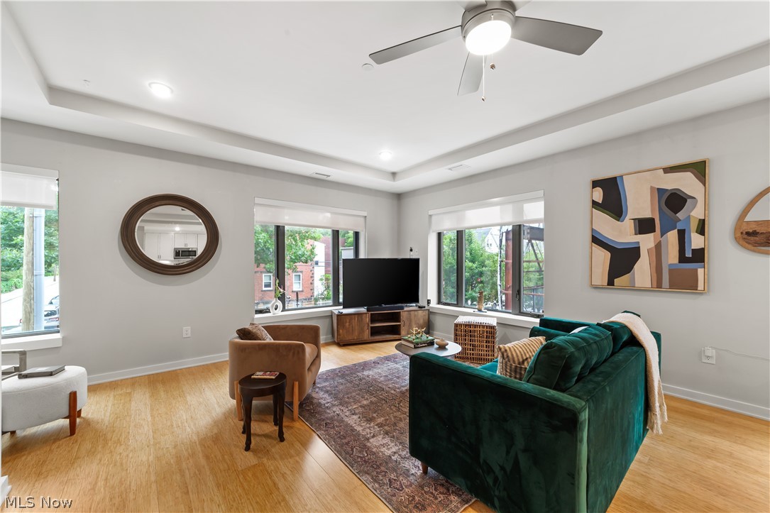 Quattro - Residential