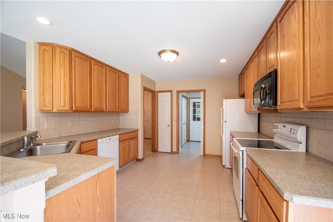 7007 Clingan Road #64, Poland, Ohio image 24