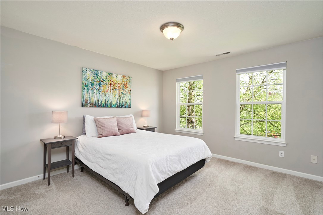 Copley, Ohio 44321, United States, 4 Bedrooms Bedrooms, ,4 BathroomsBathrooms,Residential,Contingent,126767