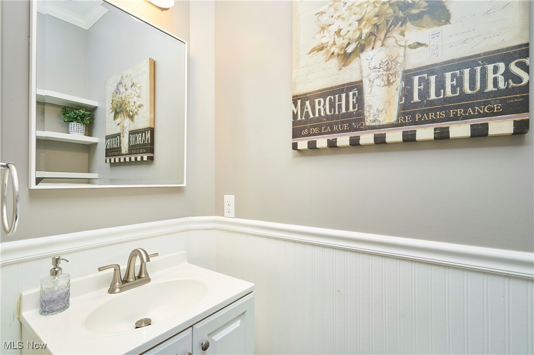 Copley, Ohio 44321, United States, 4 Bedrooms Bedrooms, ,4 BathroomsBathrooms,Residential,Contingent,126767