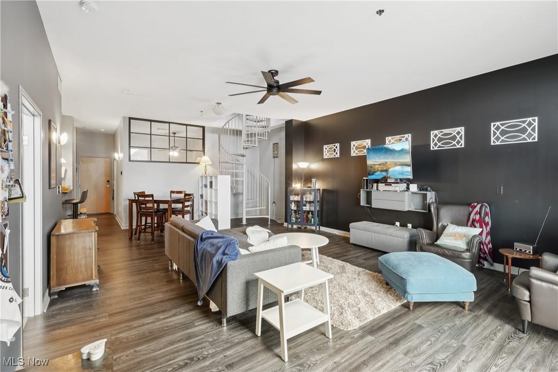 Carroll Ave Condo - Residential