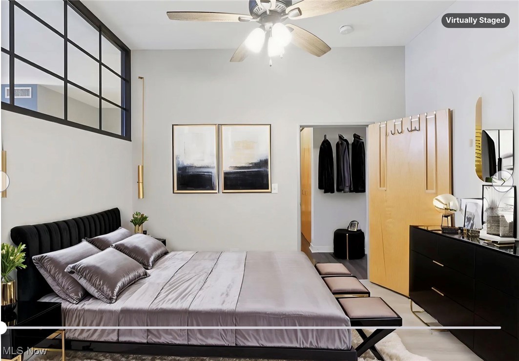 Carroll Ave Condo - Residential