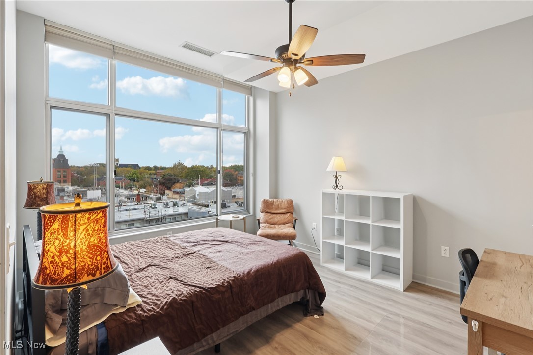 Carroll Ave Condo - Residential