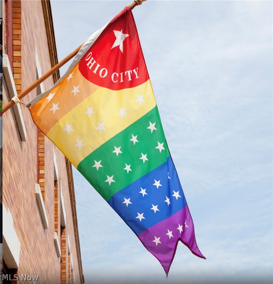 Carroll Ave Condo - Residential