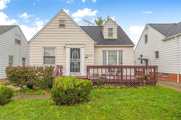 14217 KENNERDOWN AVE, MAPLE HEIGHTS, OH 44137 - Image dcbc40fdd6b2838bbdba1e4a5536f185/4156230030