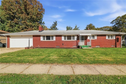 Photo of 1489 Heights View Drive, Akron, OH 44305 (MLS # 5255783)