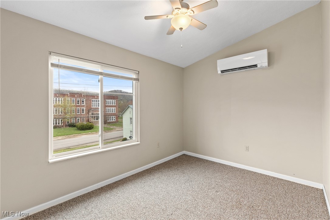 Powhatan Point - Residential Income