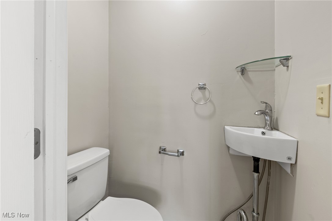 Powhatan Point - Residential Income