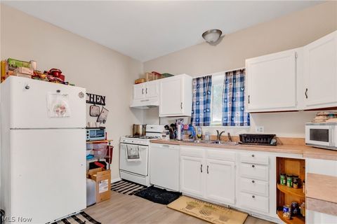 Tiny photo for 7511 Jeffries Avenue, Garfield Heights, OH 44105 (MLS # 5210261)