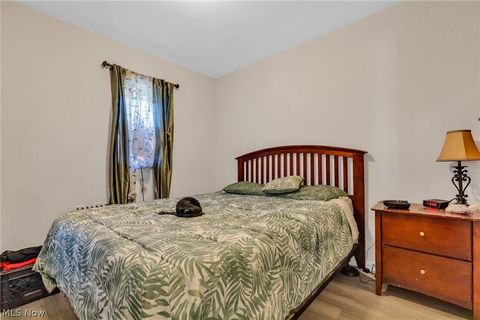 Tiny photo for 7511 Jeffries Avenue, Garfield Heights, OH 44105 (MLS # 5210261)