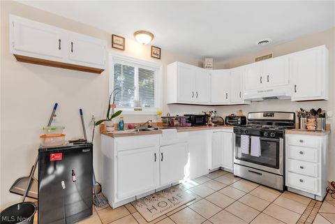 Tiny photo for 7511 Jeffries Avenue, Garfield Heights, OH 44105 (MLS # 5210261)
