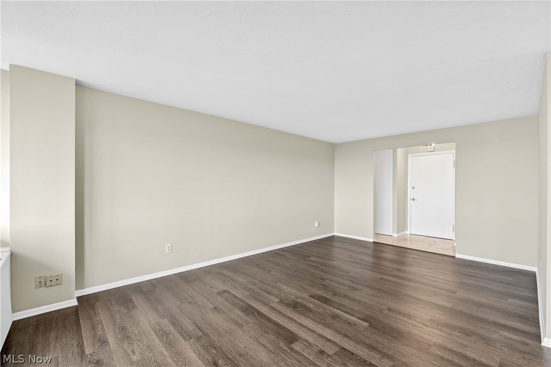 The Carlyle - Residential