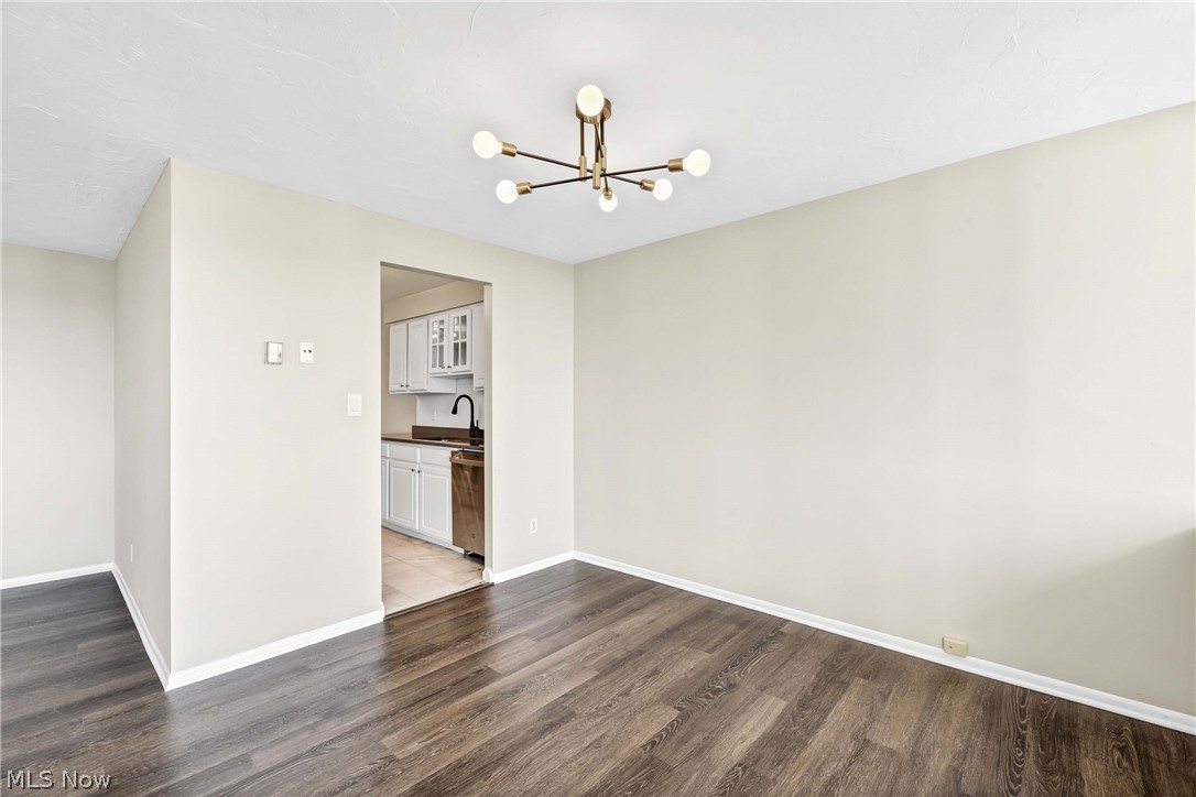 The Carlyle - Residential