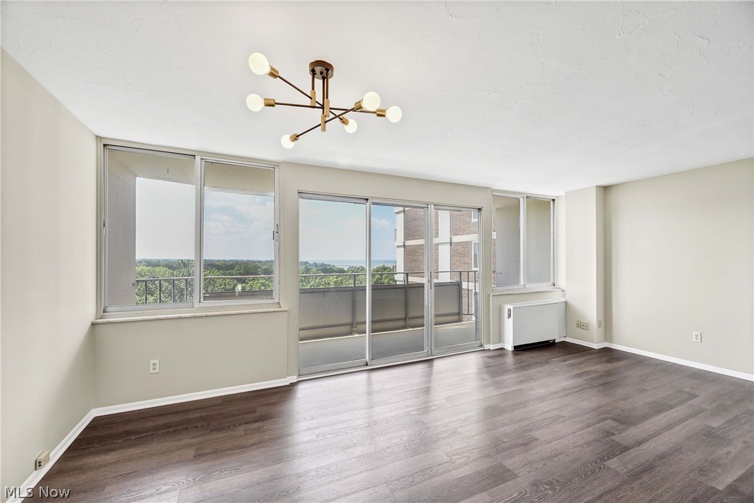 The Carlyle - Residential