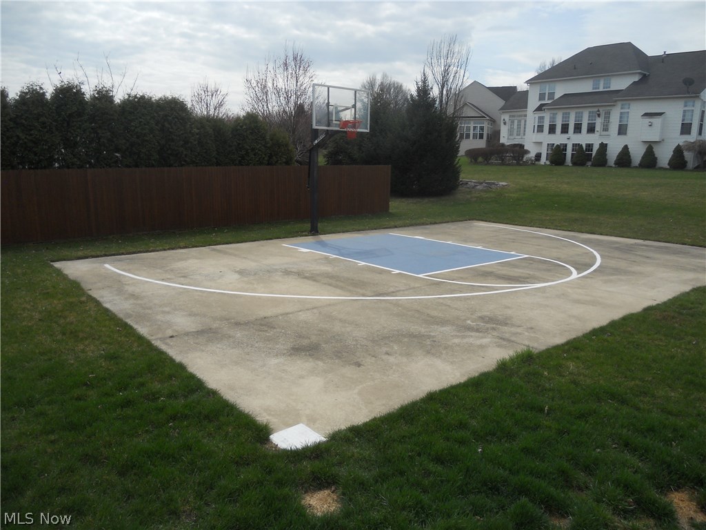 Charleston Place Ph One - Residential