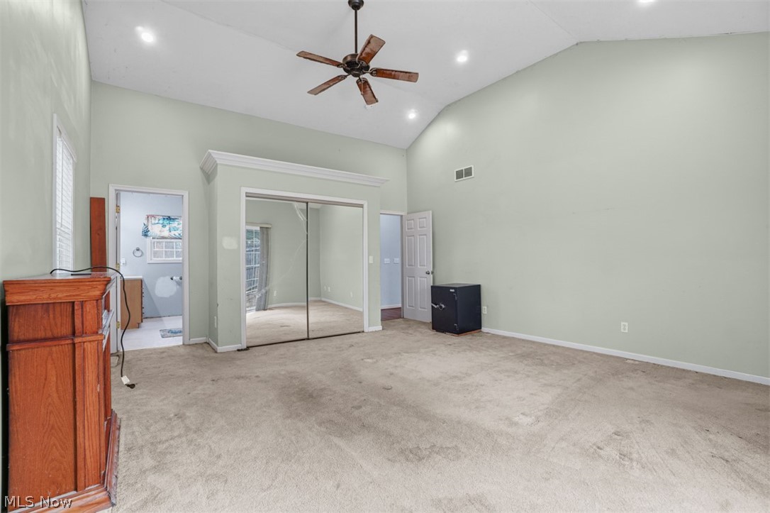 Kiwanis Lake - Residential