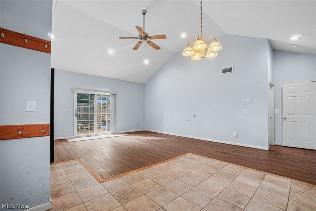 Kiwanis Lake - Residential