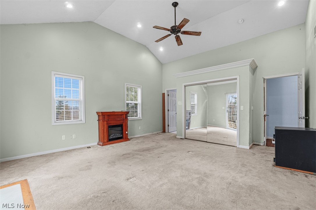 Kiwanis Lake - Residential