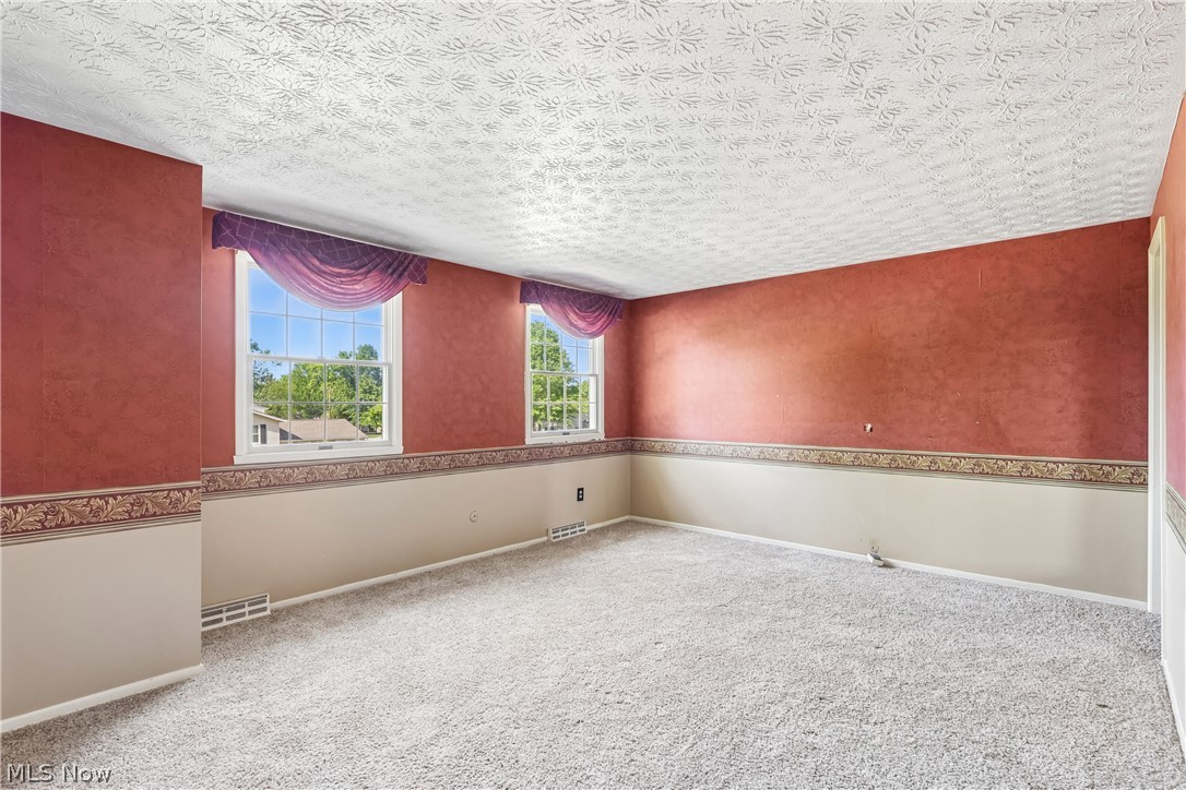 Huntington Park Condo - Residential
