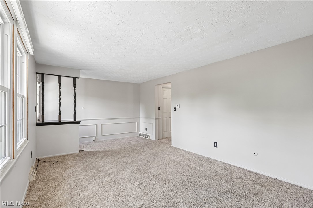 Huntington Park Condo - Residential