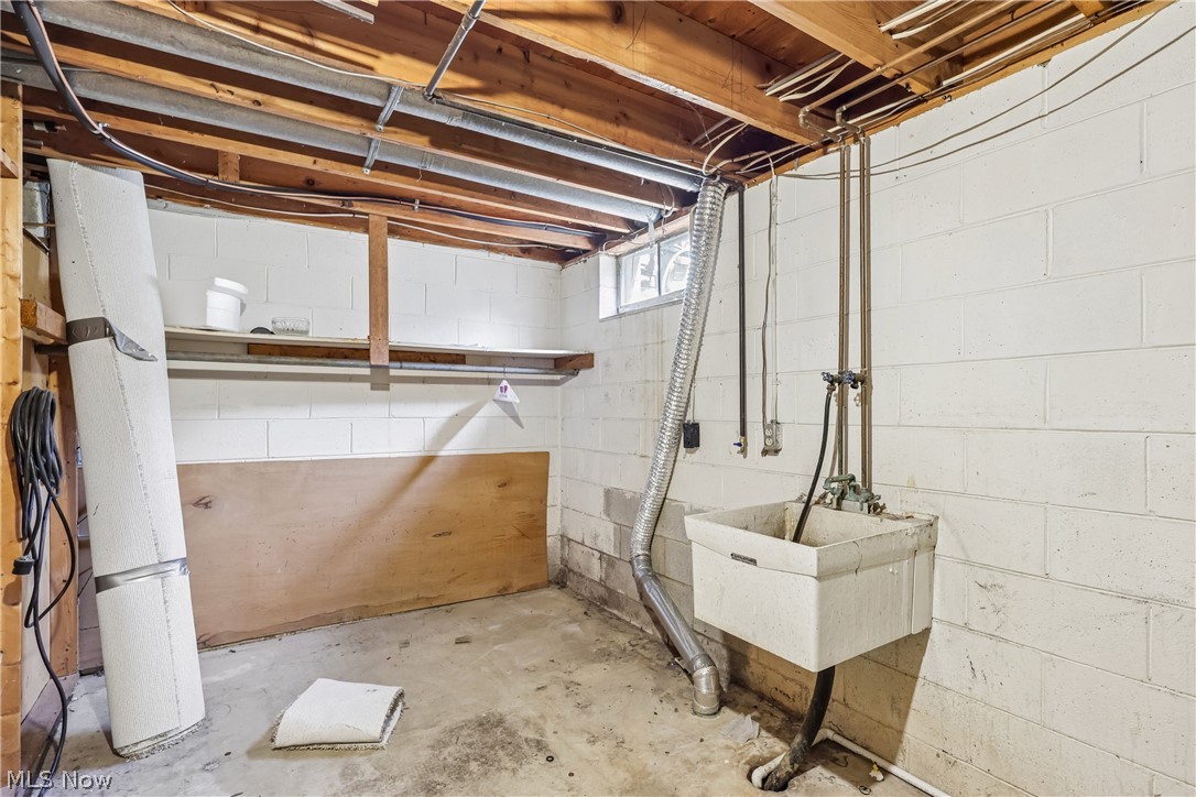 Huntington Park Condo - Residential