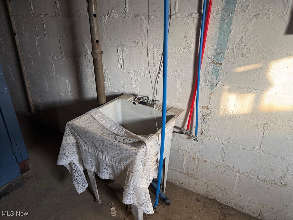 S S - Residential Income