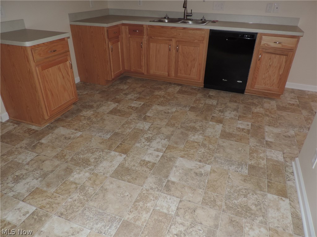 S H Kleinman Realty Cos Holly - Residential