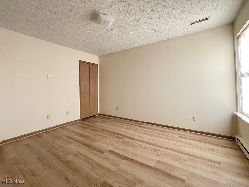 Hilltop Terrace Condo - Residential