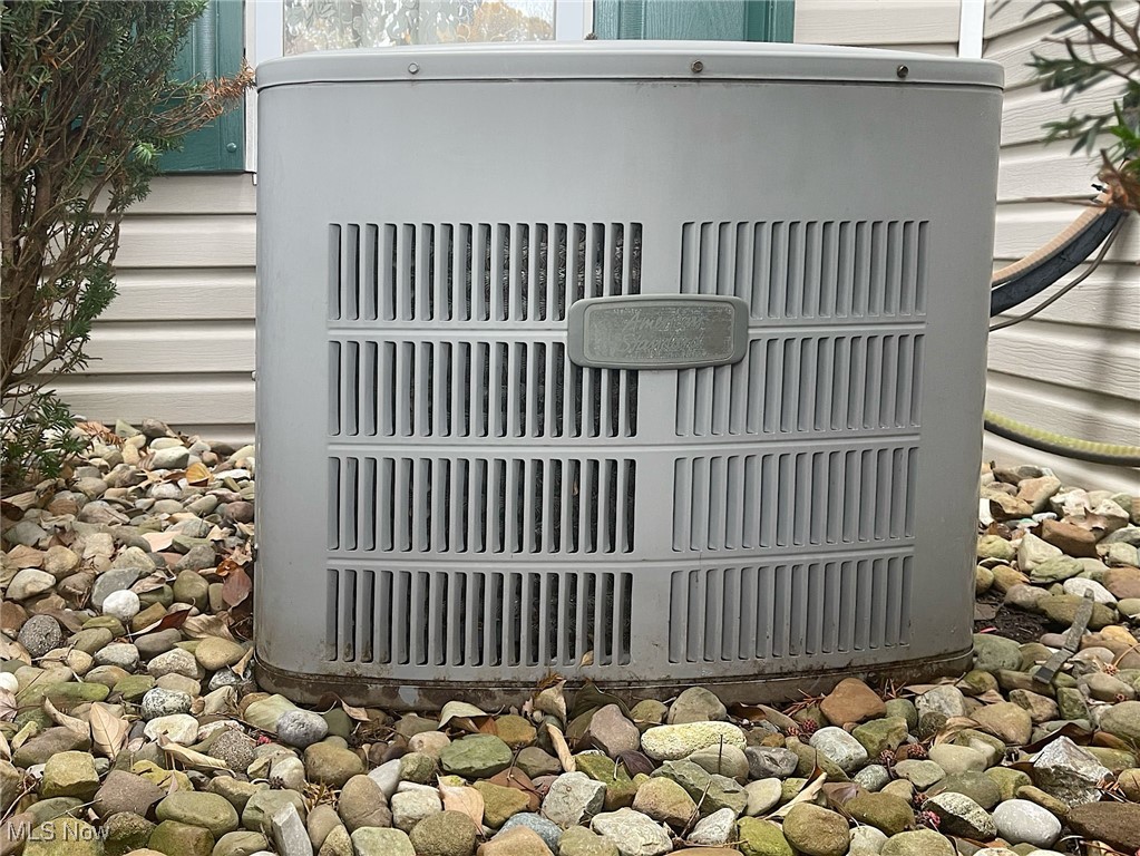 Hilltop Terrace Condo - Residential