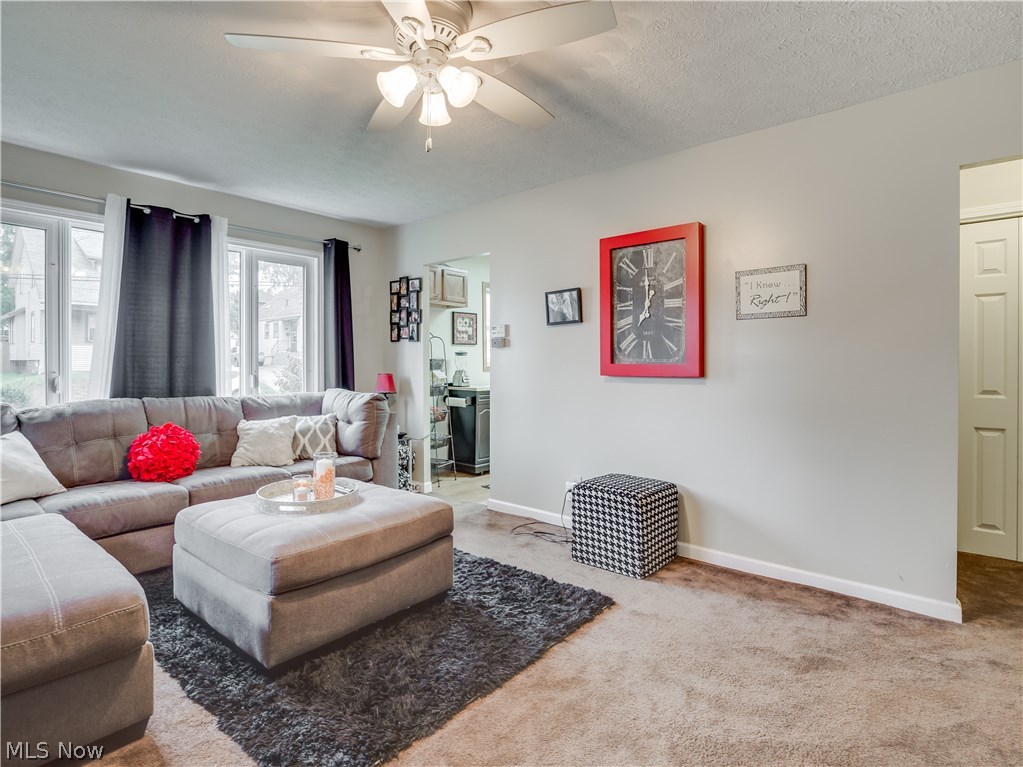 Knollwood - Residential