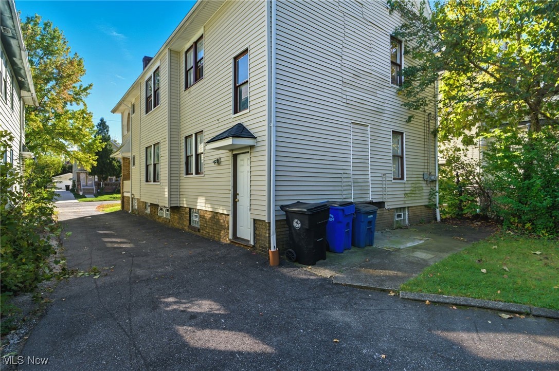 3698 E 153rd Street
