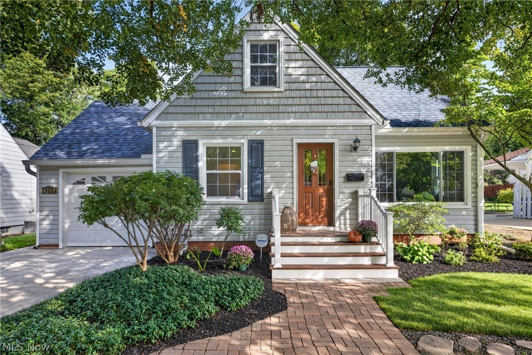 4769 Willoughcroft Road
