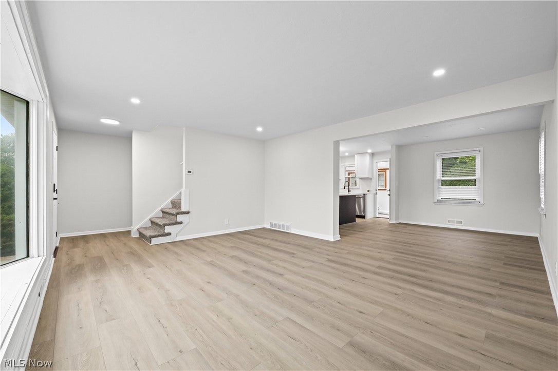 7146 W Parkview Drive