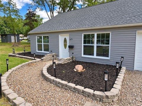 Tiny photo for 3679 Sanford Avenue, Stow, OH 44224 (MLS # 5246061)