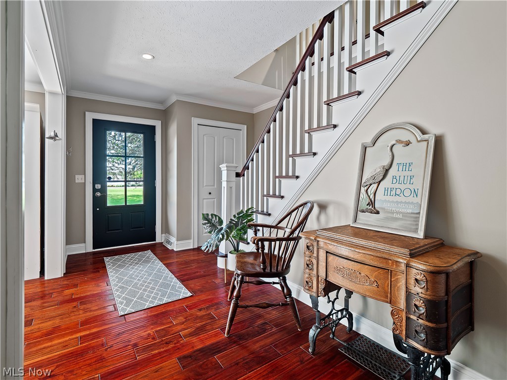 4802 Center Road