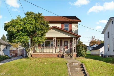 Photo of 524 23rd Street NW, Massillon, OH 44647 (MLS # 5255550)