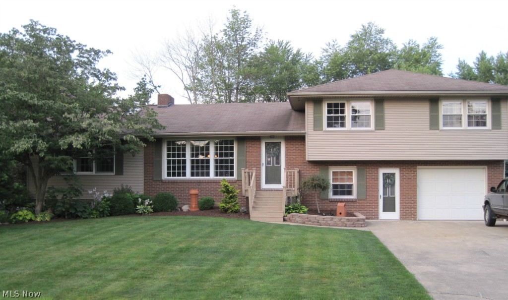 Moffit Heights - Residential