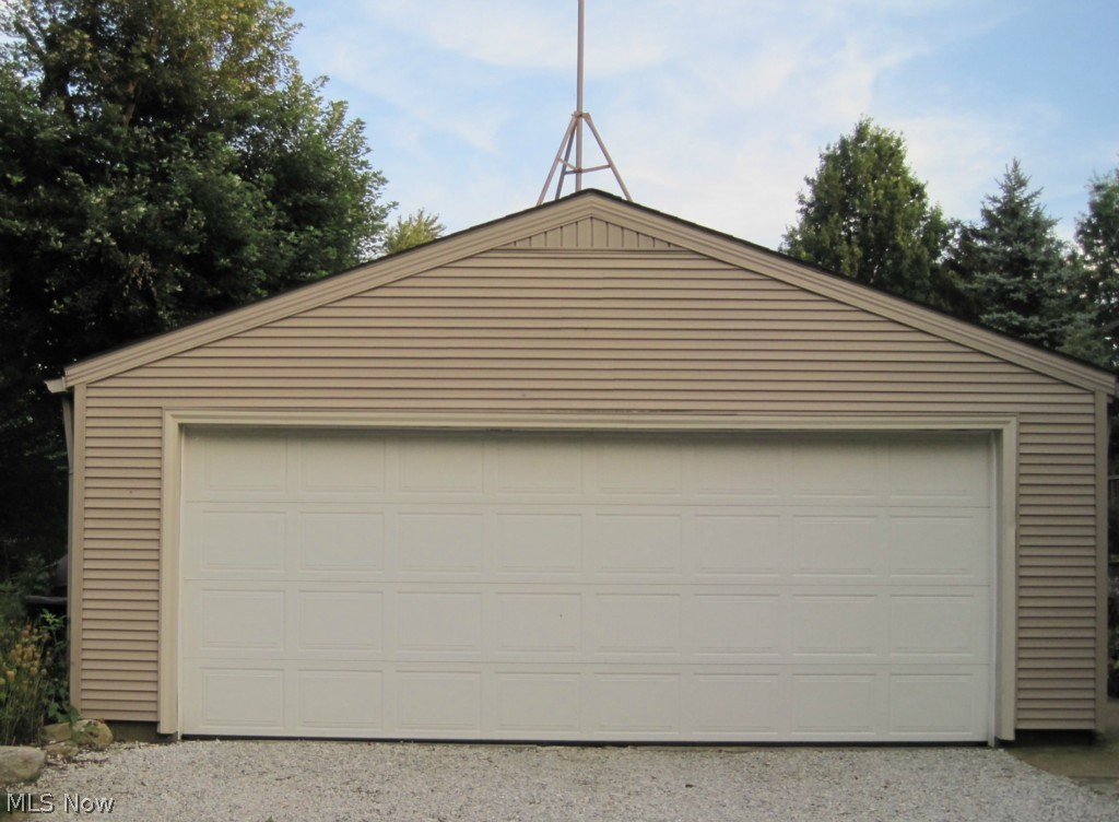 Moffit Heights - Residential