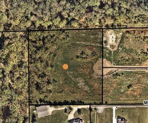 Tiny photo for 1 Hidden Ridge Road, North Royalton, OH 44133 (MLS # 5203644)