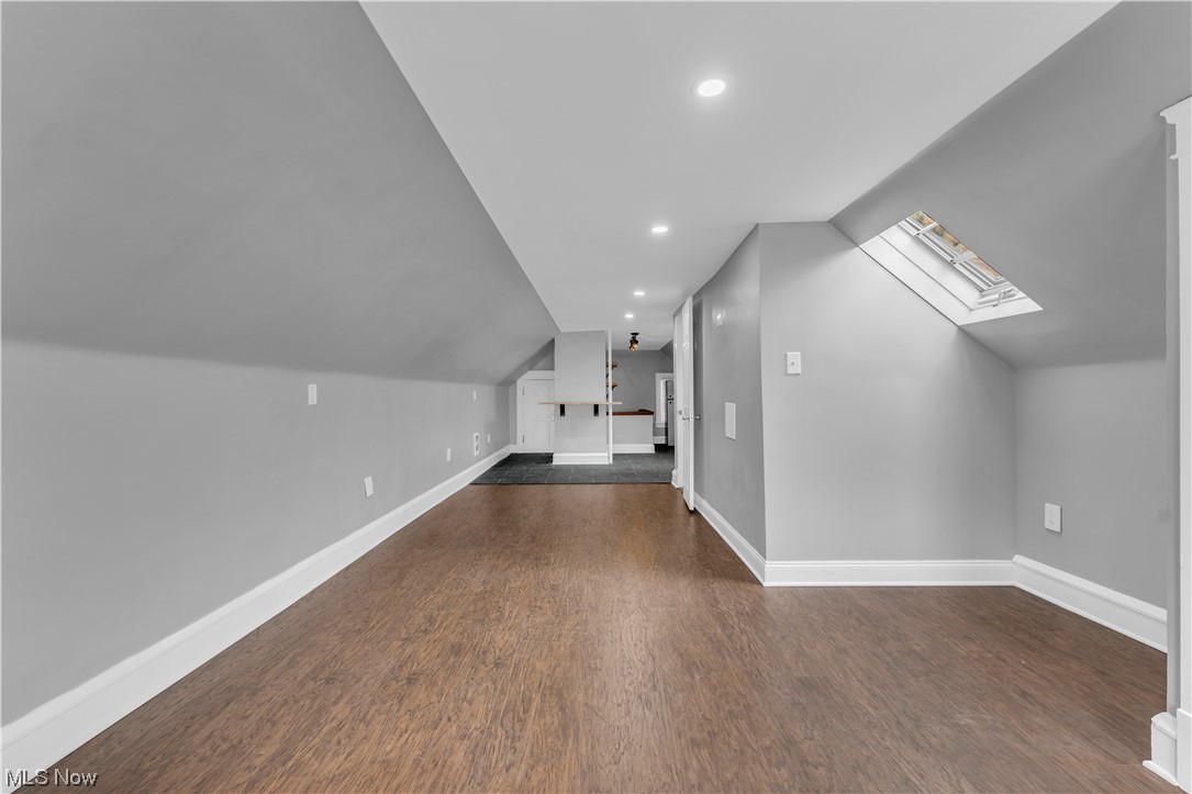 Clifton Blvd - Residential Lease