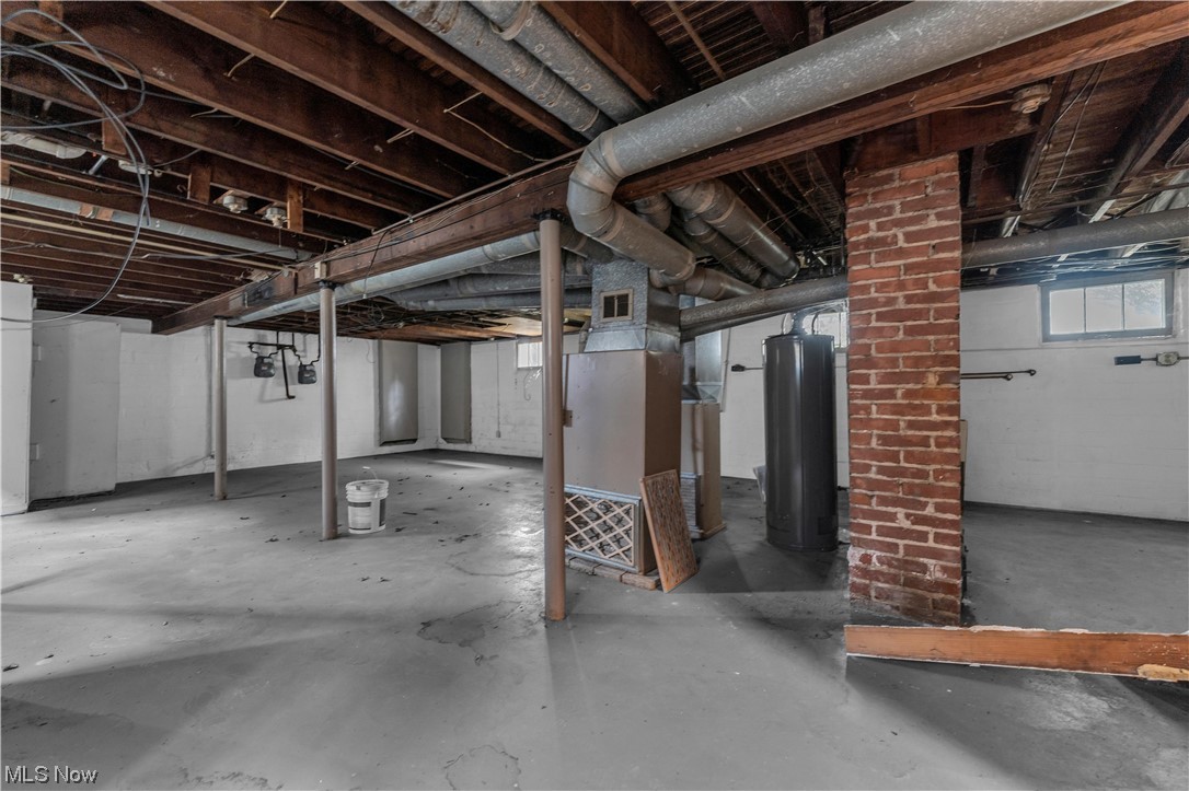 Clifton Blvd - Residential Lease