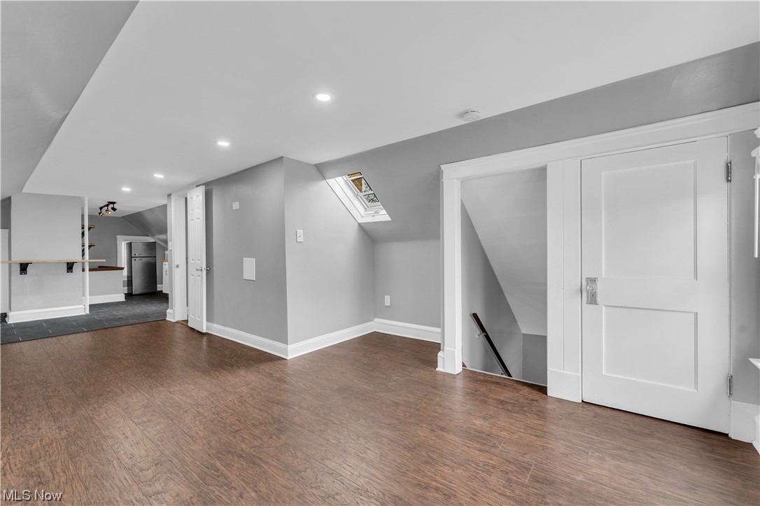 Clifton Blvd - Residential Lease