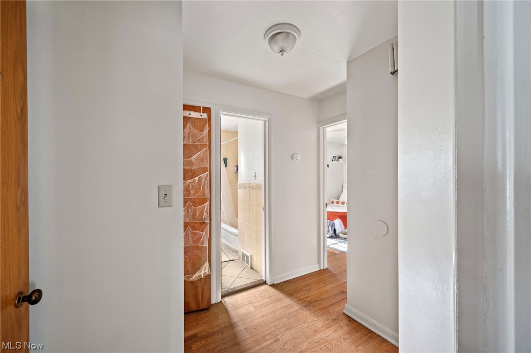 Rapid Transit Land Cos 01 - Residential Income